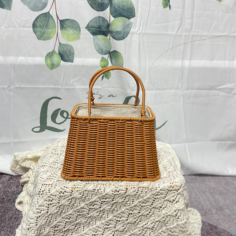 PP Woven Shell Shape Tote Basket with Fabric Lining