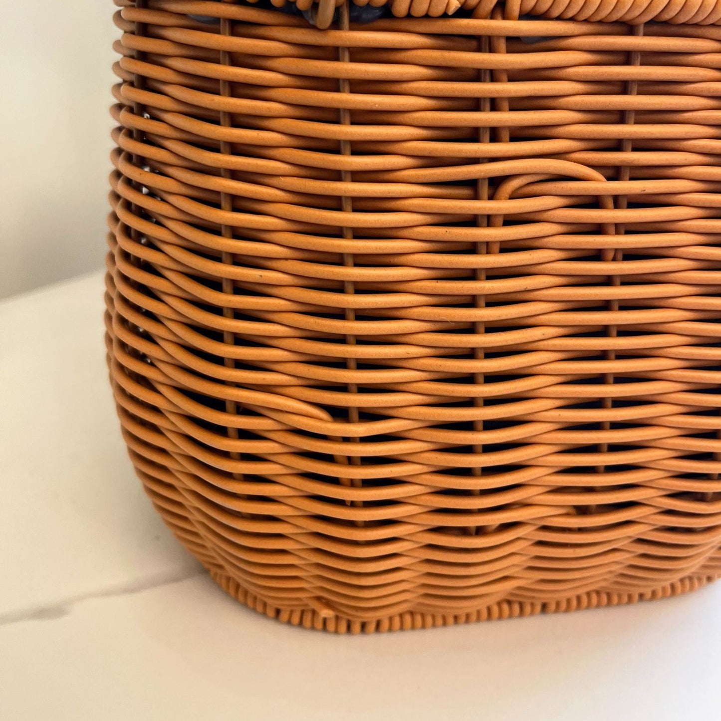 PP Woven Shell Shape Tote Basket with Fabric Lining